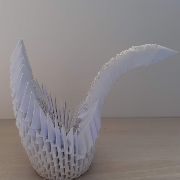 Figurine cygne en origami 3D