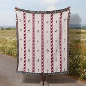 Woven Blanket Floral Red Stripe Decor Blanket Cottage Core  Throw Lightweight Blanket Summer
