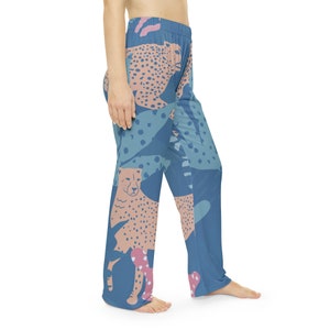 Cheetah Spirit Women’s Pajama Pants, Cozy Comfrt Safari Print Loungewear Bottoms, Soft Polyester Lounge Sleepwear Gift for Cat Animal Lovers