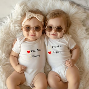 Romper naamlijst tweeling, babyaankondiging tweeling, Welcome To The World voor tweeling, Coming Home-outfit voor tweeling, cadeau identieke tweeling