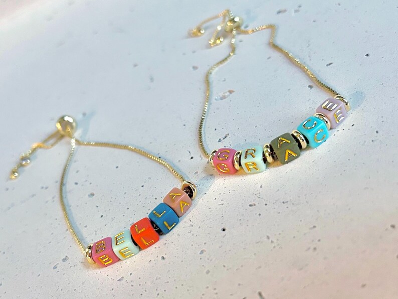 18K Gold Plated Personalized Name Bracelet for Women and Kids - Dainty Adjustable Word Bracelet - Custom Colorful Letter Jewelry for Her bild 3
