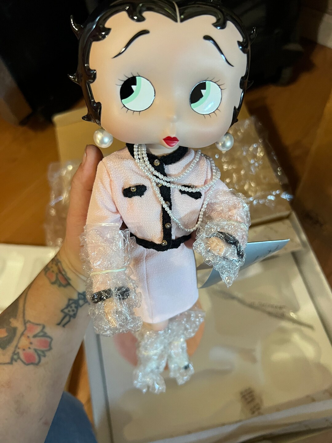 Betty Boop Porcelain Doll sophistication - Etsy