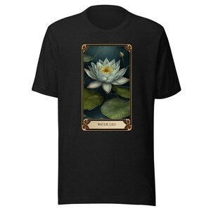Le tarot fleuri: nénuphar, chemise de fleur de naissance de tarot botanique