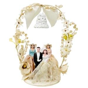 1940er Jahre Hochzeitstorte Topper Chalkware Braut Bräutigam Brautjungfern Glocke Blumen Spitze