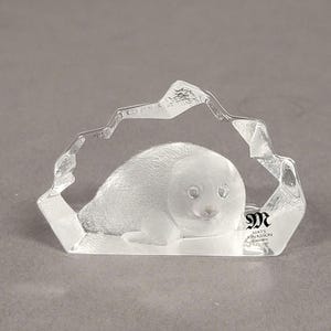 Vintage Mats Jonasson Baby Seal Paperweight Lead Crystal Made in Sweden Art Glass Signed Ca: Early 2000s