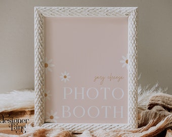 Daisy Photo Booth Sign | Daisy Theme Party Signs | Instant Download | Daisy Party Decoration | Editable Daisy First Birthday Sign | DL003