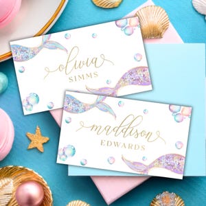 Cartão de Lugar com Nome de Sereia | Etiquetas Editáveis para Comida de Festa de Aniversário | Cartões de Barraca para Crianças com Download Instantâneo | Roxo Dourado | Fundo do Mar | DL015