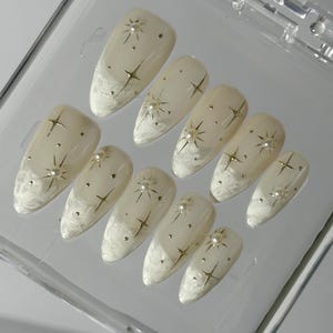 White and Gold Nails - Etsy White and Gold Nails - Etsy