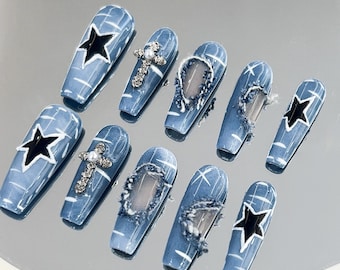 Uñas postizas Denim Dreams / Uñas azules / Estética vaquera / Uñas vaqueras pintadas a mano / Arte de uñas denim Y2K / Uñas postizas personalizadas