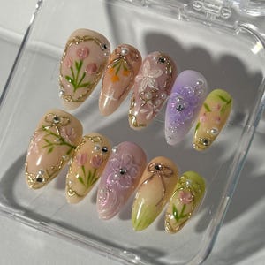 Hand-painted press on nails | Pink press on nails |Gentle Tulips Nails |3D Gel nails |Almond nails| y2k nail |Wedding nails |Spring Nails