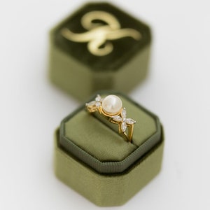 Velvet ring box - MOSS OCTAGON - Single Double Slot Enamel Monogrammed Vintage Ringbox