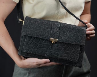 Vintage Leather Shoulder-bag structured black