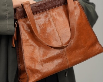 Vintage Cognac Brown Leather Bag by EL Campero | Large Shopper Bag from Full Grain Leather | 30cm x 36cm | Made in Italy, 1980s