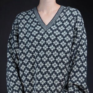 Checkered Vintage Wool Sweater black and white image 1