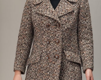 The Top of Herringbone Tweeds - 60s Wool Tweed Coat | Women's Mod Coat | Size M | Tailored Vintage Coat