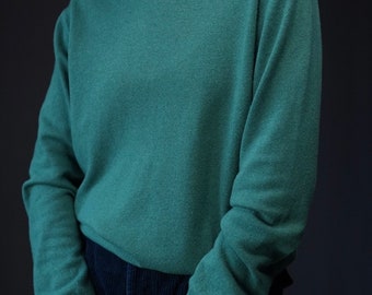 Cashmere Silk Wool Blend Sweater in Green | Made in Italy