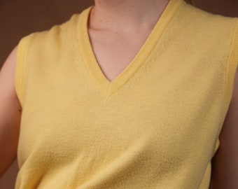 Chaleco suéter amarillo claro vintage 100% lana de cordero Graham / Hecho en Inglaterra