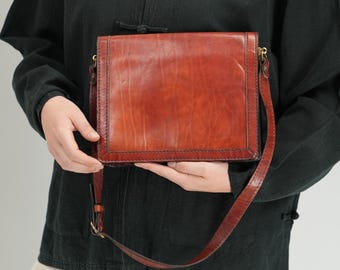 70s Italian Amber Leather Shoulder Bag | Full Grain Vintage Crossbody | Brass Hardware