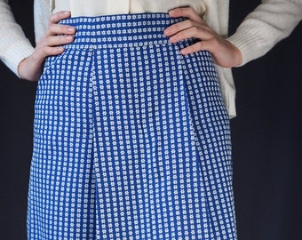 1950s Vintage Skirt in Blue with Flower Pattern | Handmade