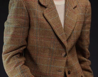 Vintage Blazer Jacket | Wool Silk Blend | Checkered Pattern in Mustard Beige