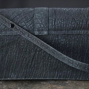 Vintage Leather Shoulder-bag structured black image 3