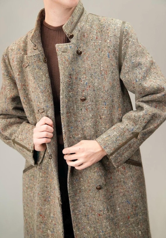 Unique 70s Tweed Coat With Leather Elements | Colorful Speckled