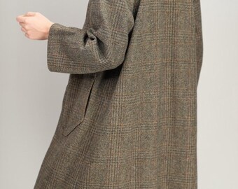 Vintage 70s Glen-check Heritage Wool Coat in Earthy Tones | A-line