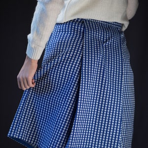 1950s Vintage Skirt in Blue with Flower Pattern Handmade image 5