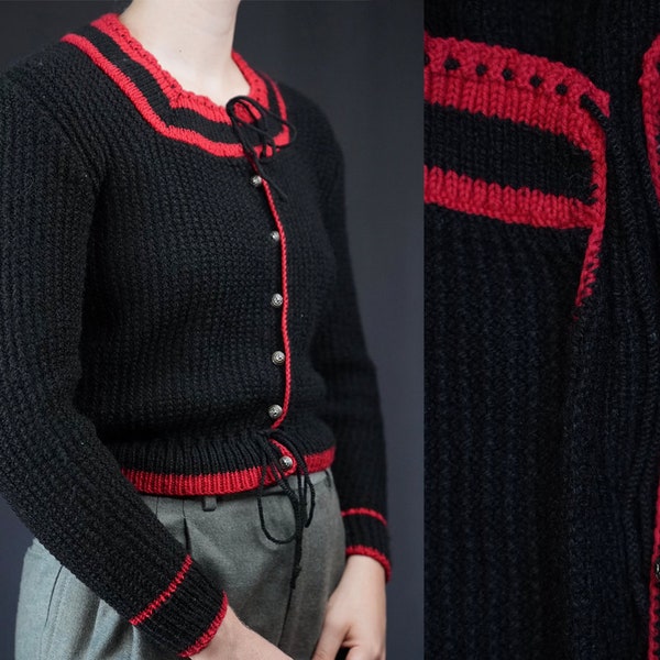 Traditional German Knit-Cardigan Vintage | Hand-knitted Trachten Wool Cardigan