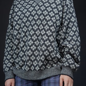 Checkered Vintage Wool Sweater black and white image 2