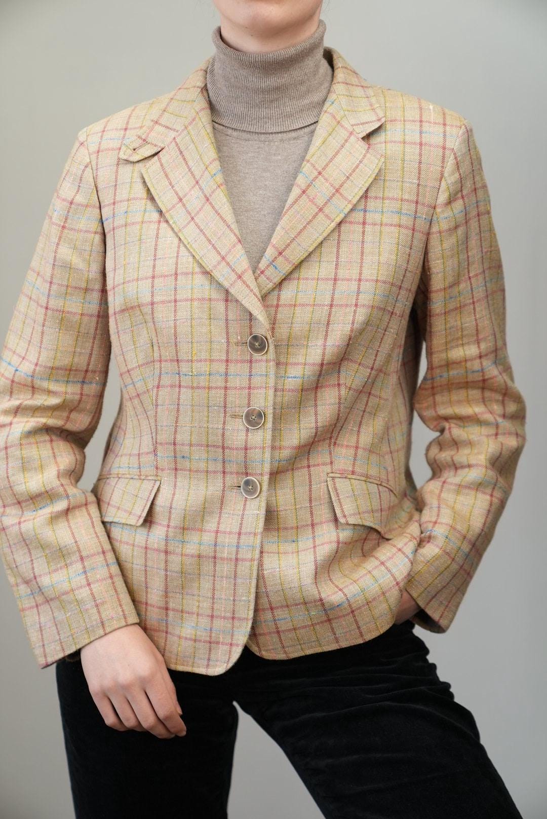 Silk & Linen Blazer in Pastel Colors With Subtle Check Pattern