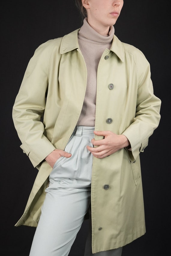 vintage made in ENGLAND Burberrys coat