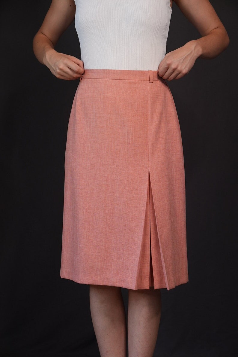 Peach colored Vintage Pencil Skirt 90s image 1