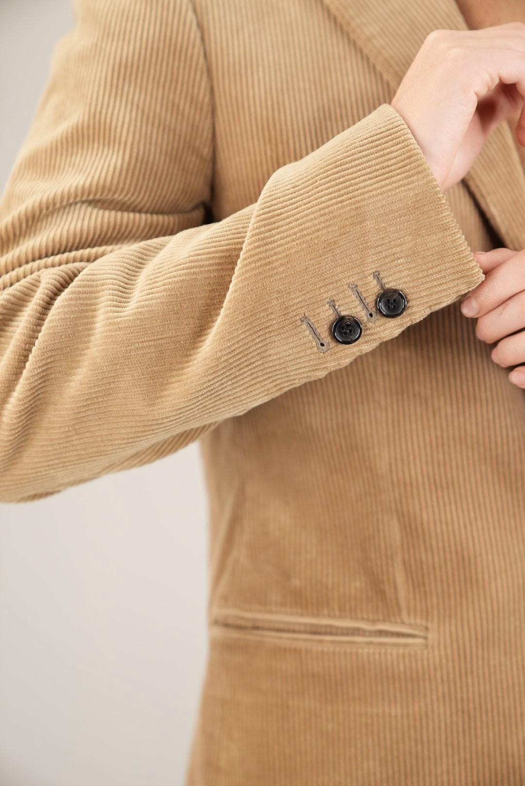 トップス 1980s mariomatteo made in ITALY corduroy Italian Vintage Corduroy Blazer in Classic Beige | Mario