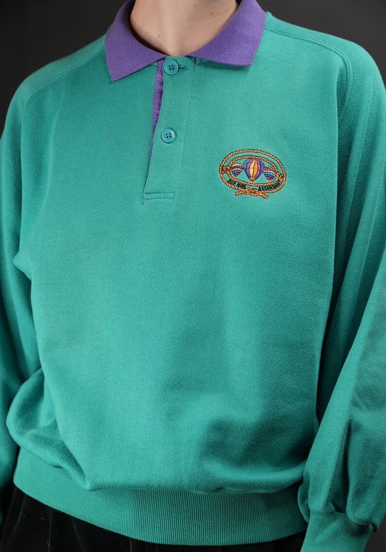 Vintage Collared Sweatshirt 1990s in Turquoise and Purple Made in Italy