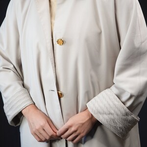 Cream-colored light weight Overcoat Vintage 70s Made in Italy image 7