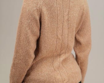 Pull en maille luxueux en poil de chameau par André Maurice