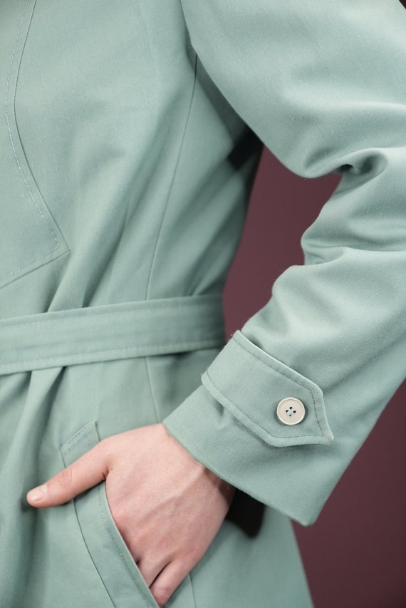 Mint Green Vintage Trench-Coat 1970s | Made in Fr… - image 4