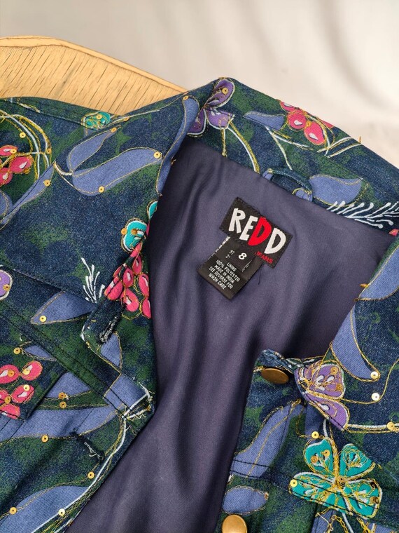 90年代風フローラル刺繍入りデニムジャケット（スパンコール付き