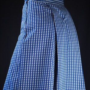 1950s Vintage Skirt in Blue with Flower Pattern Handmade image 3