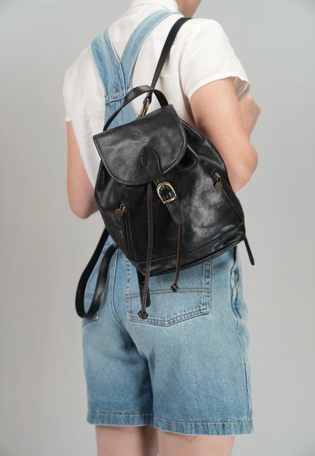 90s Leather Backpack - Etsy Canada