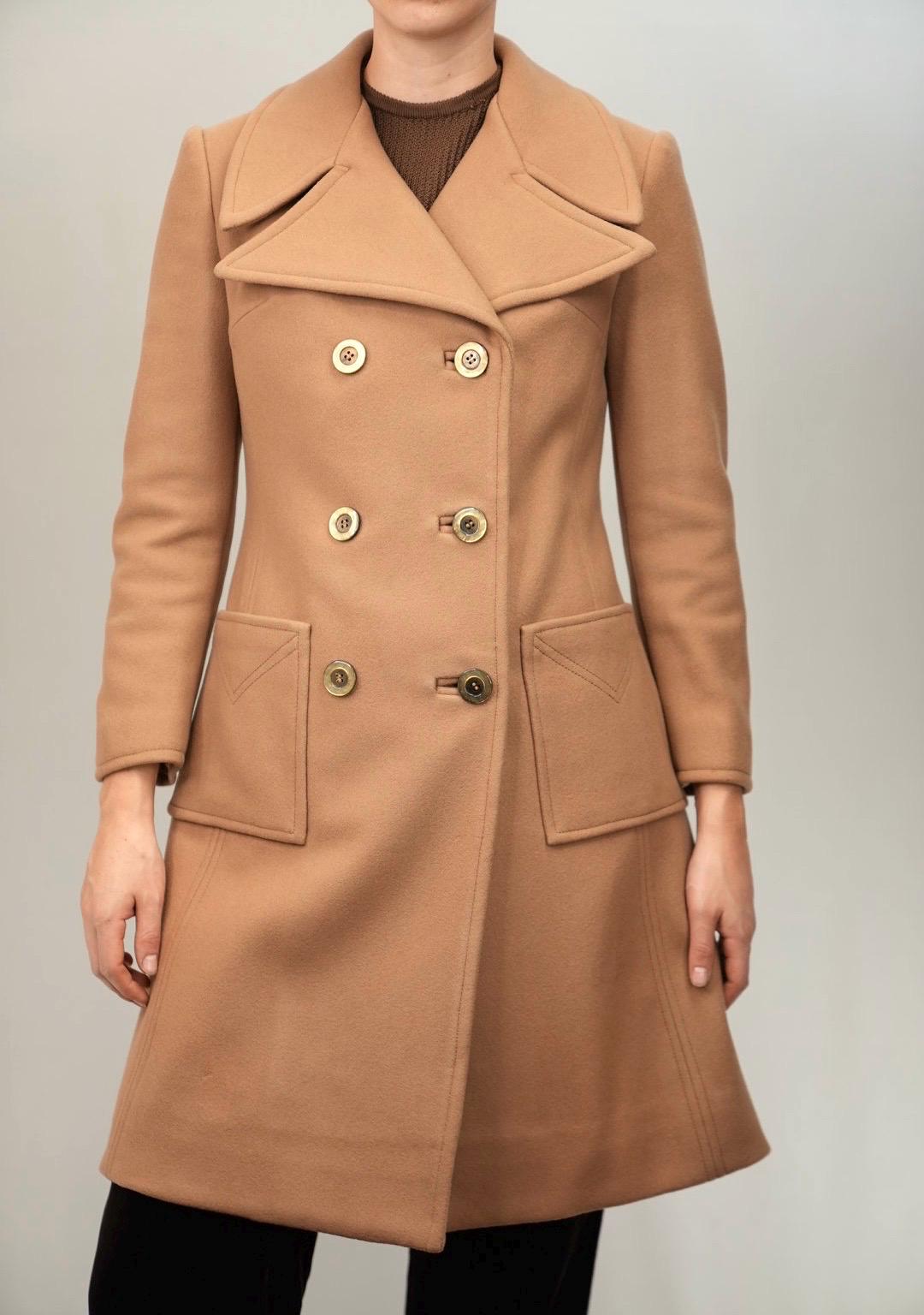 ジャケット・アウター 1960s Vintage Italy Double Breasted Coat Mid-century Wool Coat in Camel Beige | Tailored Vintage Coat