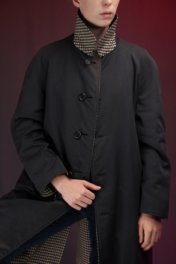 Burberrys Invertible Vintage Trench-coat With Houndstooth Pattern