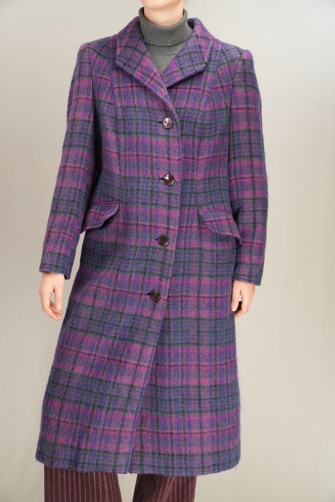 Vintage Plaid Wool Coat in Bold Purple From Mohair-blend | Size M