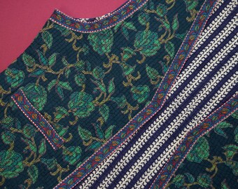 Vintage Steppweste mit Blumenmuster | Kunstvolle Boho-Style Weste | Hergestellt in Indien
