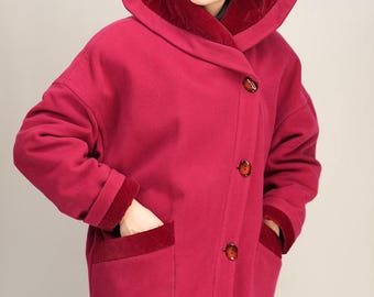 Vintage Wool Coat with Quilted Velvet Collar in Raspberry Red | Size XL | Made in Italy, 80s