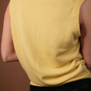 Light yellow sweater vest vintage 100% lambswool Graham / Made in England image 4