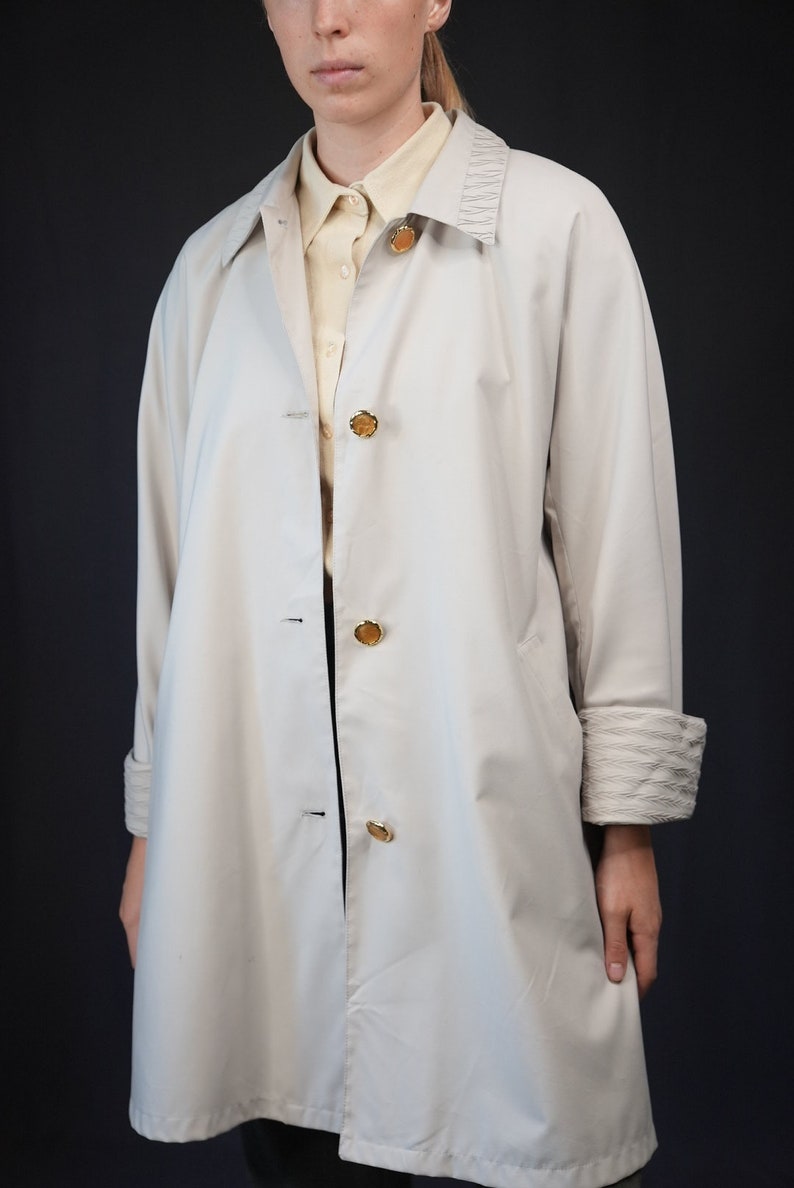 Cream-colored light weight Overcoat Vintage 70s Made in Italy image 2