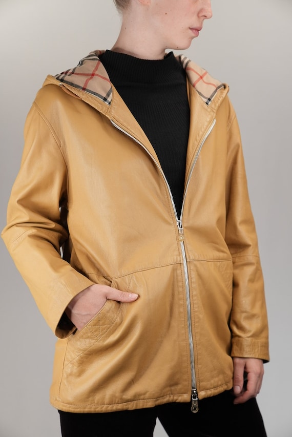 BURBERRY バーバリー レザージャケット 牛革 ベージュ サイズ40 BURBERRY バーバリー レザージャケット 牛革 ベージュ サイズ40