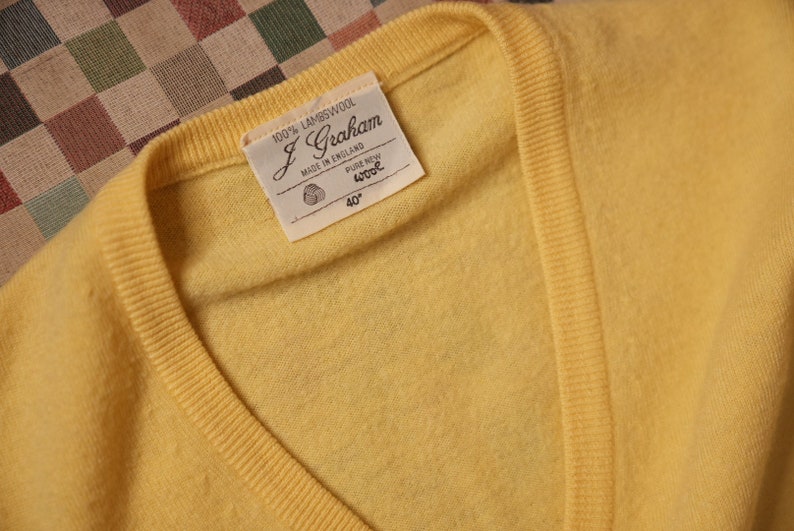 Light yellow sweater vest vintage 100% lambswool Graham / Made in England image 5